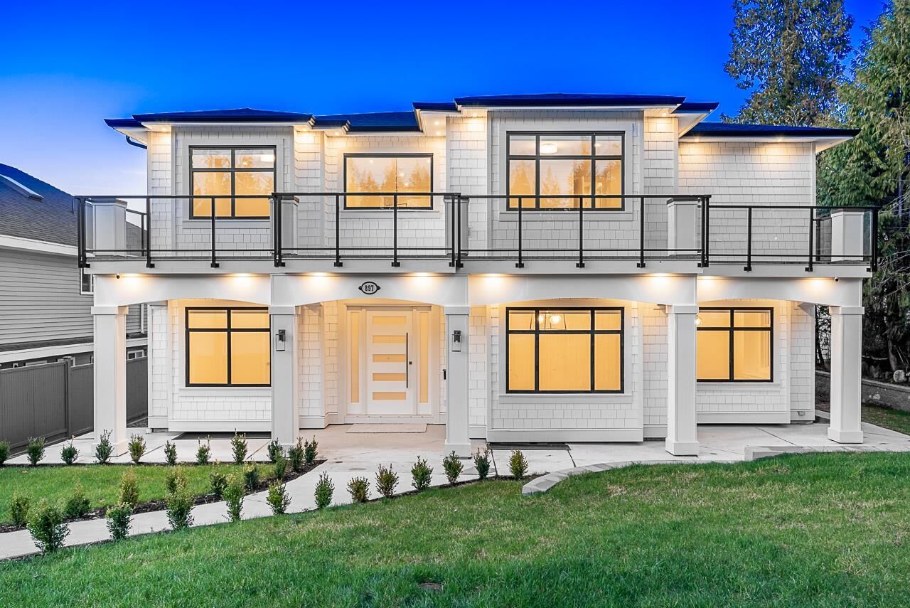Property Photo: 897 Cottonwood Avenue BC V3J 2S9