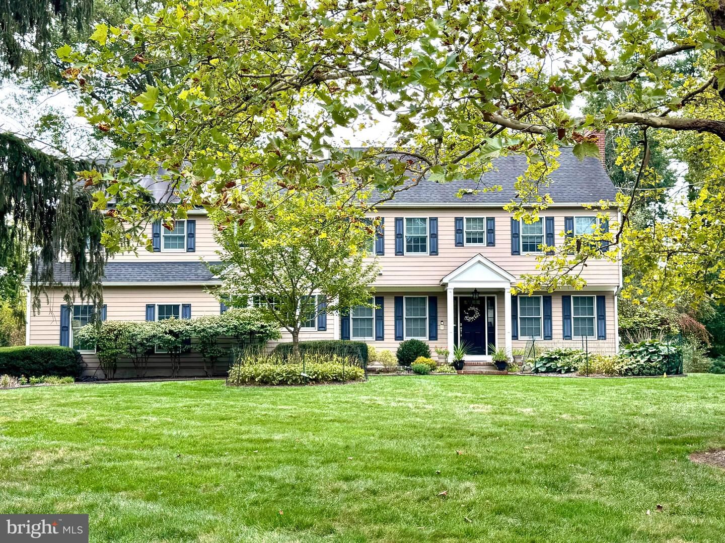 Property Photo:  6 Forrest Blend Drive  NJ 08560 