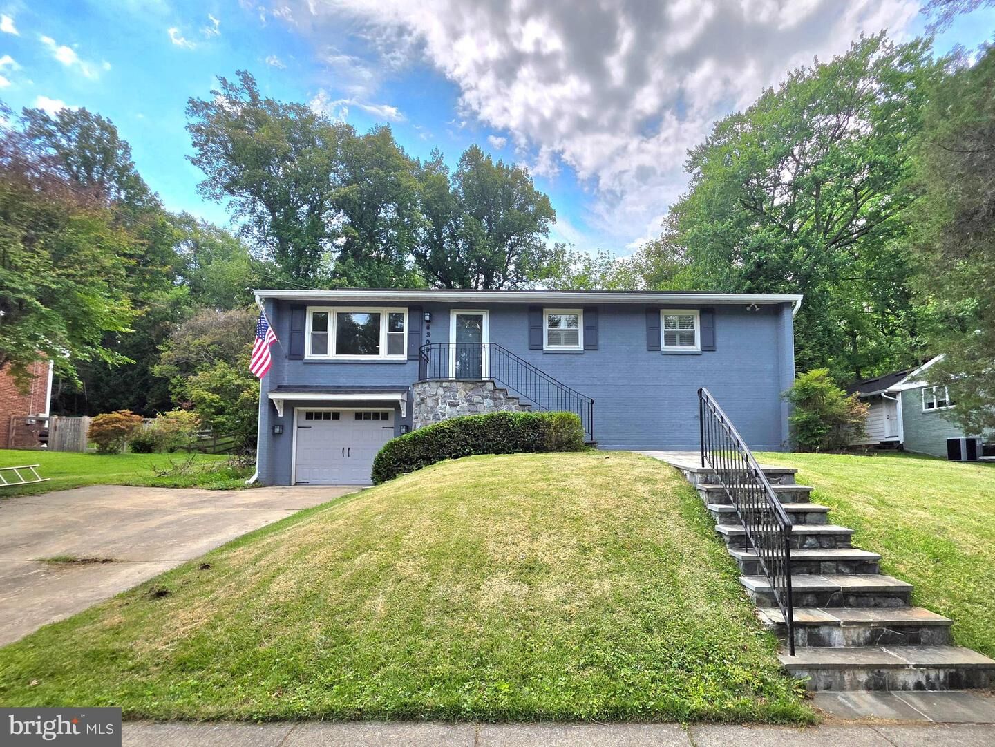 Property Photo: 8300 Beech Tree Road MD 20817