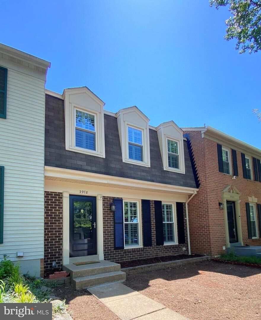 Property Photo: 3978 Wilcoxson Drive VA 22031