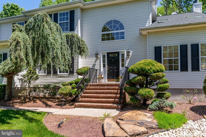 Property Photo:  1 Sylvia Way  NJ 08691 