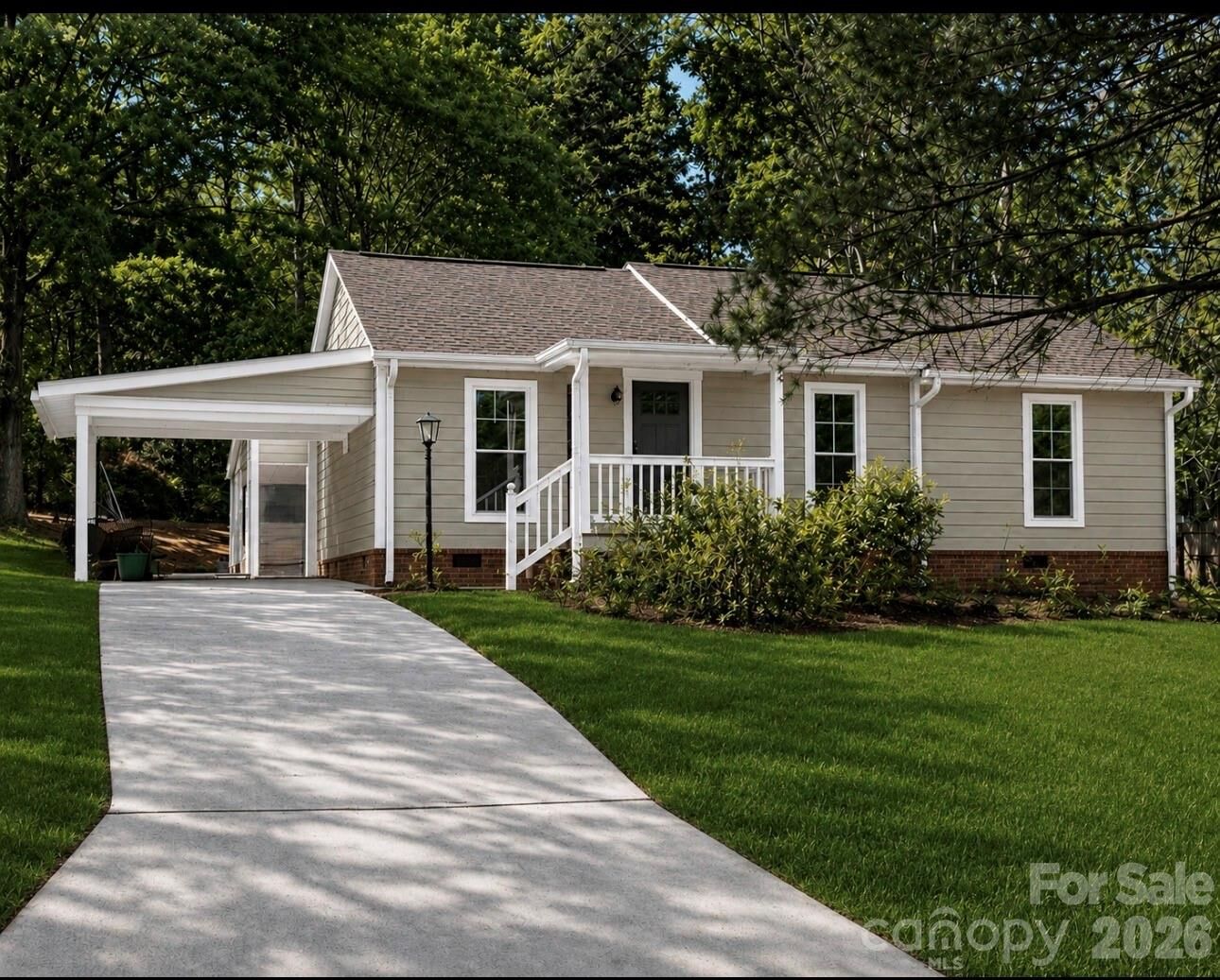 Property Photo:  6921 Kirkcaldy Lane  NC 28227 