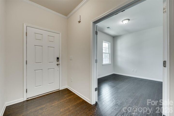 Property Photo:  910 Ashton Oak Court  SC 29715 