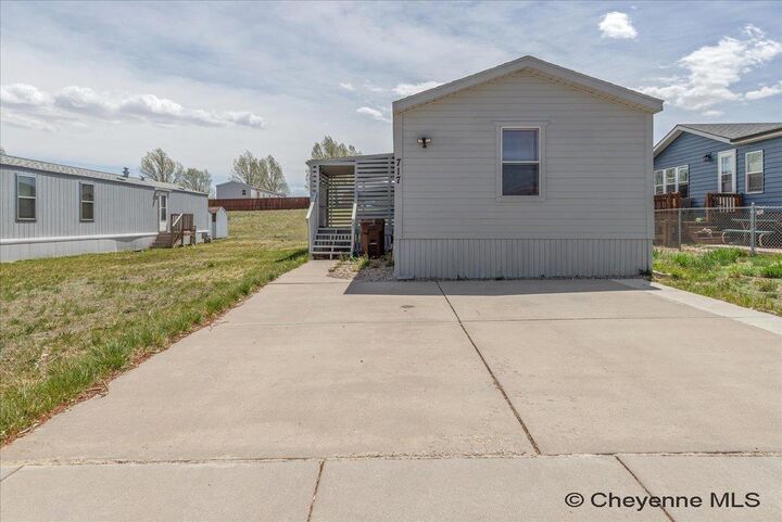 Property Photo:  717 Pleasant Valley  WY 82007 