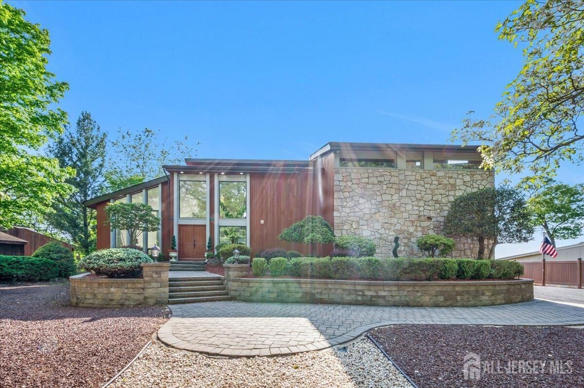 Property Photo:  950 Sunset Ridge  NJ 08807 