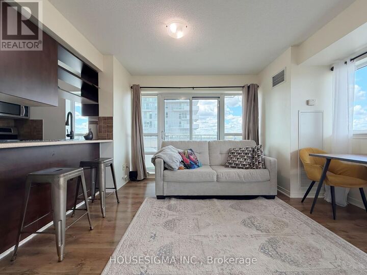 Property Photo:  215 Queen Street East 509  ON L6W 0A9 
