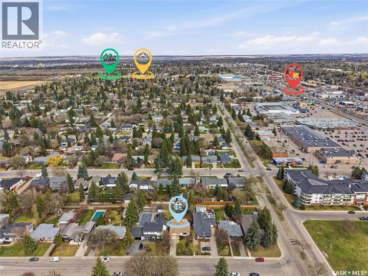 Property Photo:  517 Copland Crescent  SK S7H 2Z4 