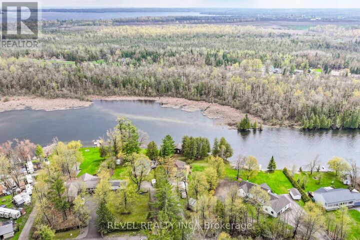 Photo de la propriété:  106 Coldstream Road  ON K0M 1N0 