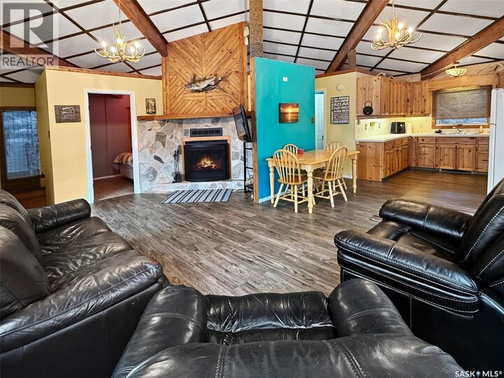 Property Photo:  105 Otter Crescent  SK S0N 2P0 