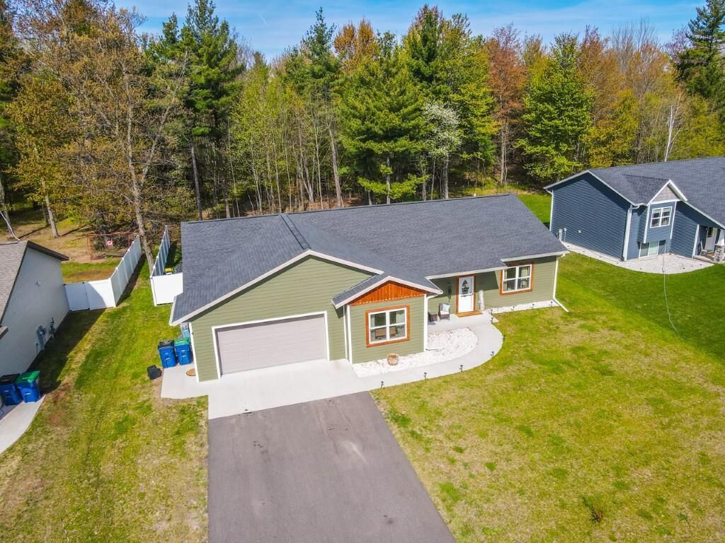 Property Photo:  1115 Fall City Court  WI 54455 