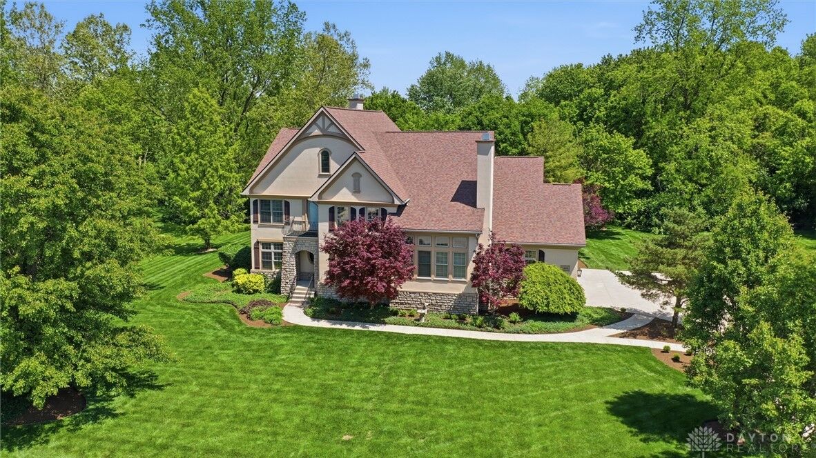 Property Photo:  8452 Primrose Way  OH 45068 