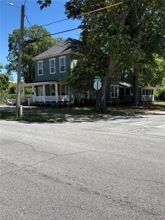 Property Photo: 430 Broad Street GA 30223