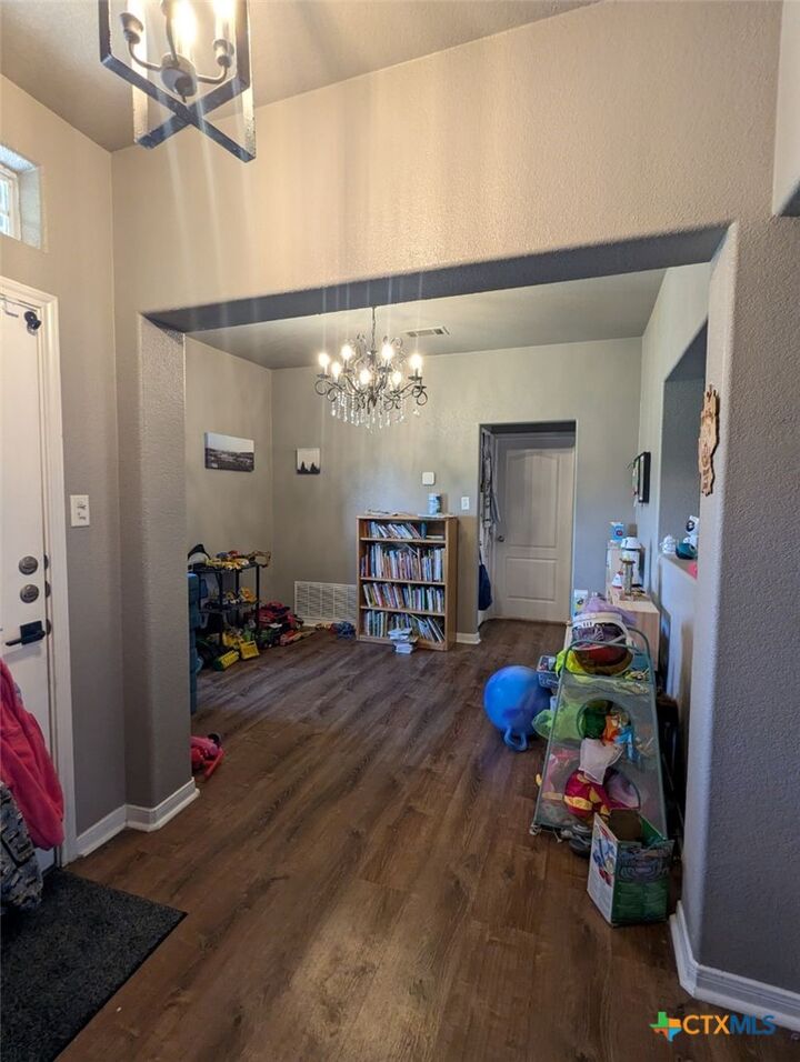 Property Photo:  308 Oak Ridge Dr  TX 76559 