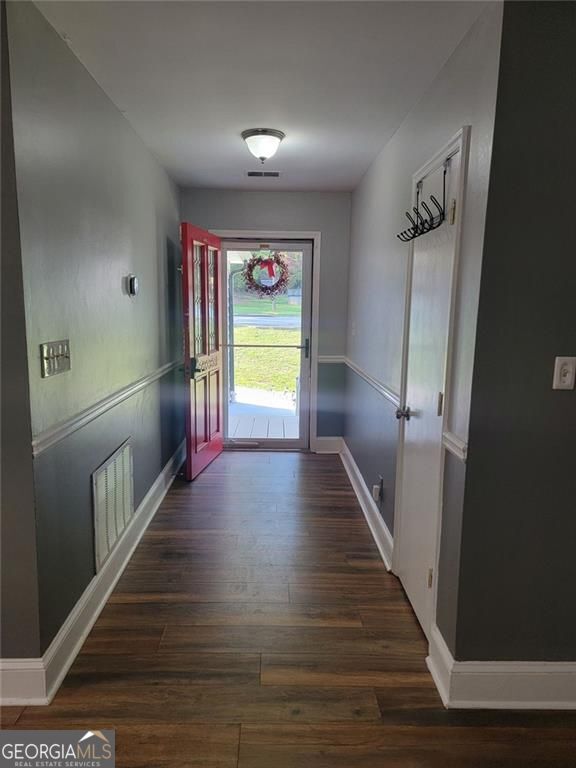 Property Photo:  5104 Carole Place SW  GA 30087 