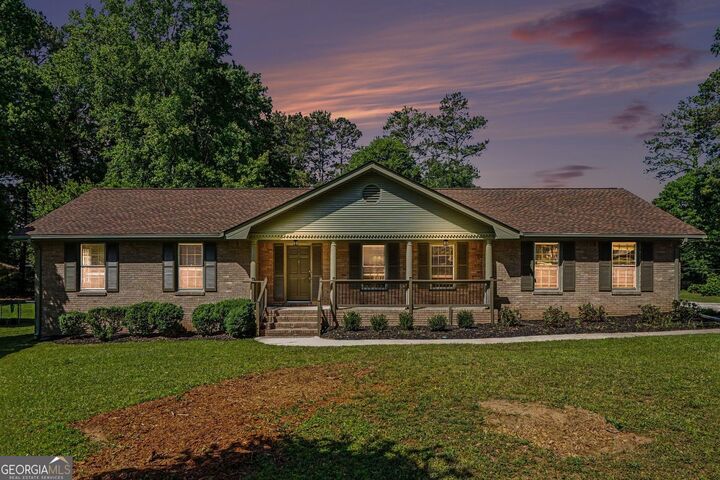 Property Photo: 1697 Fremont Drive SW GA 30087