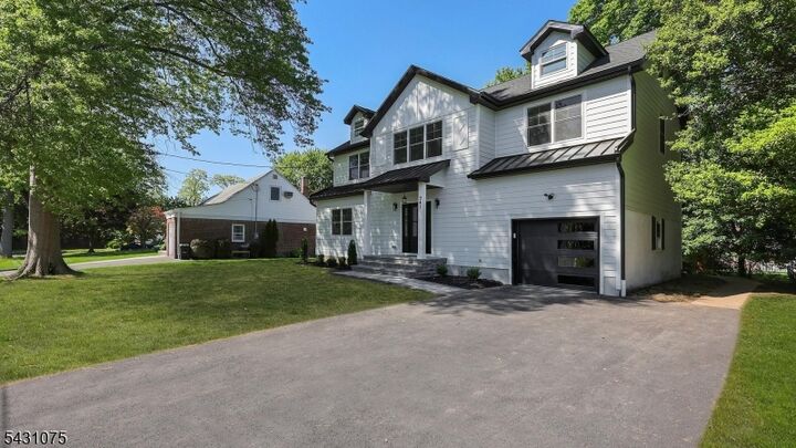 Property Photo:  941 Beverly Dr  NJ 07090 
