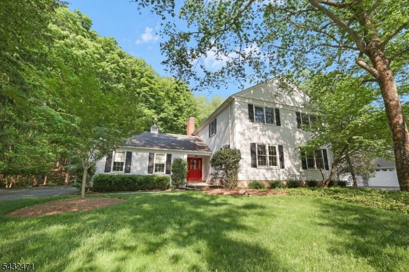 Property Photo:  7 Pontiac Dr  NJ 07470 