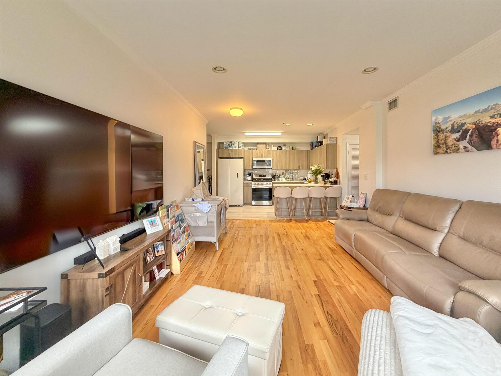 Property Photo:  205-207 Madison St 5B  NJ 07030 