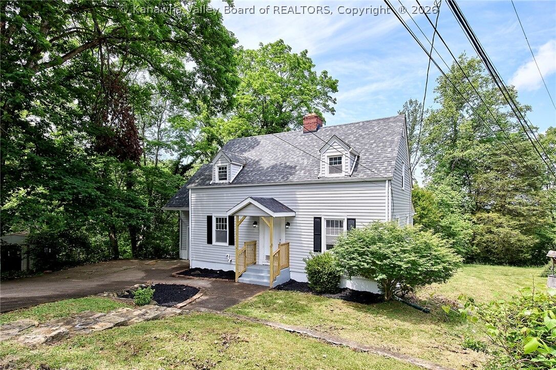 Property Photo: 914 McQueen Boulevard WV 25177