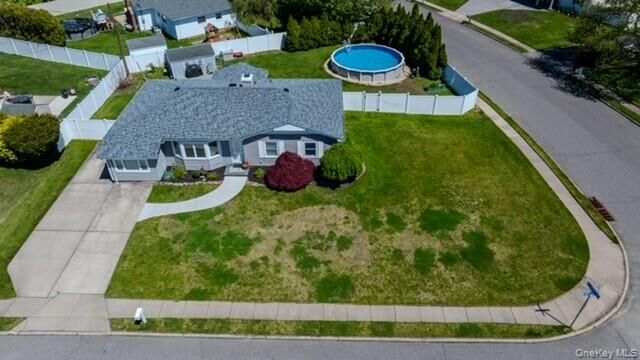 Property Photo:  41 Jenny Lane  NY 11742 