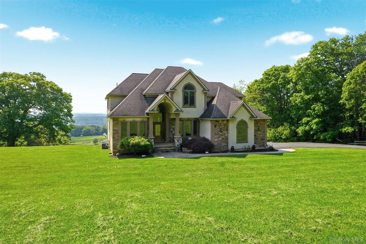 Property Photo:  4 Rachel Court  NY 12721 