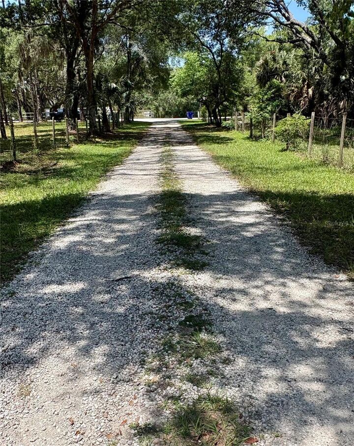 Property Photo:  390 Foothill Farms Road  FL 32763 