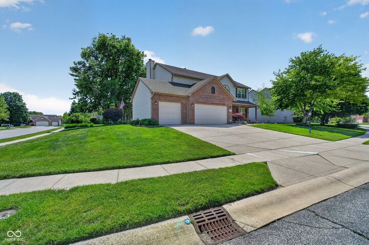 Property Photo: 8025 Winterset Circle IN 46214