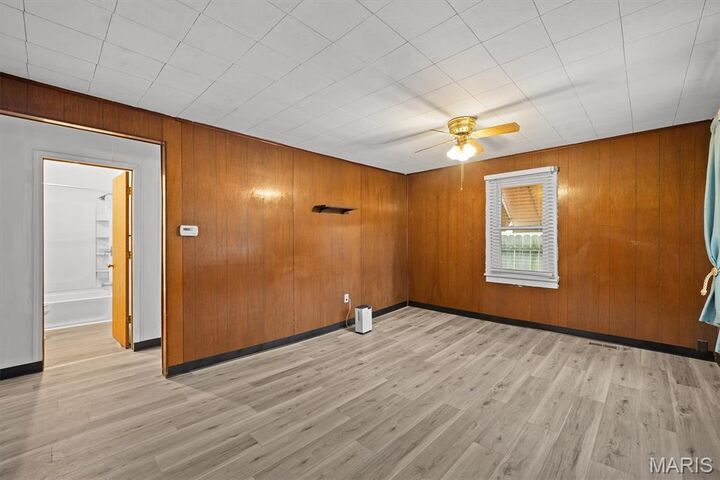 Property Photo: 608 N 4th Street IL 62239