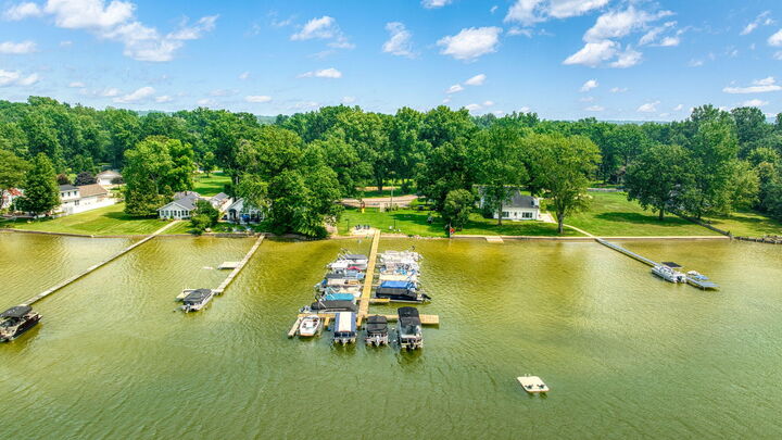 Property Photo:  6126 Crest Road  MI 49203 
