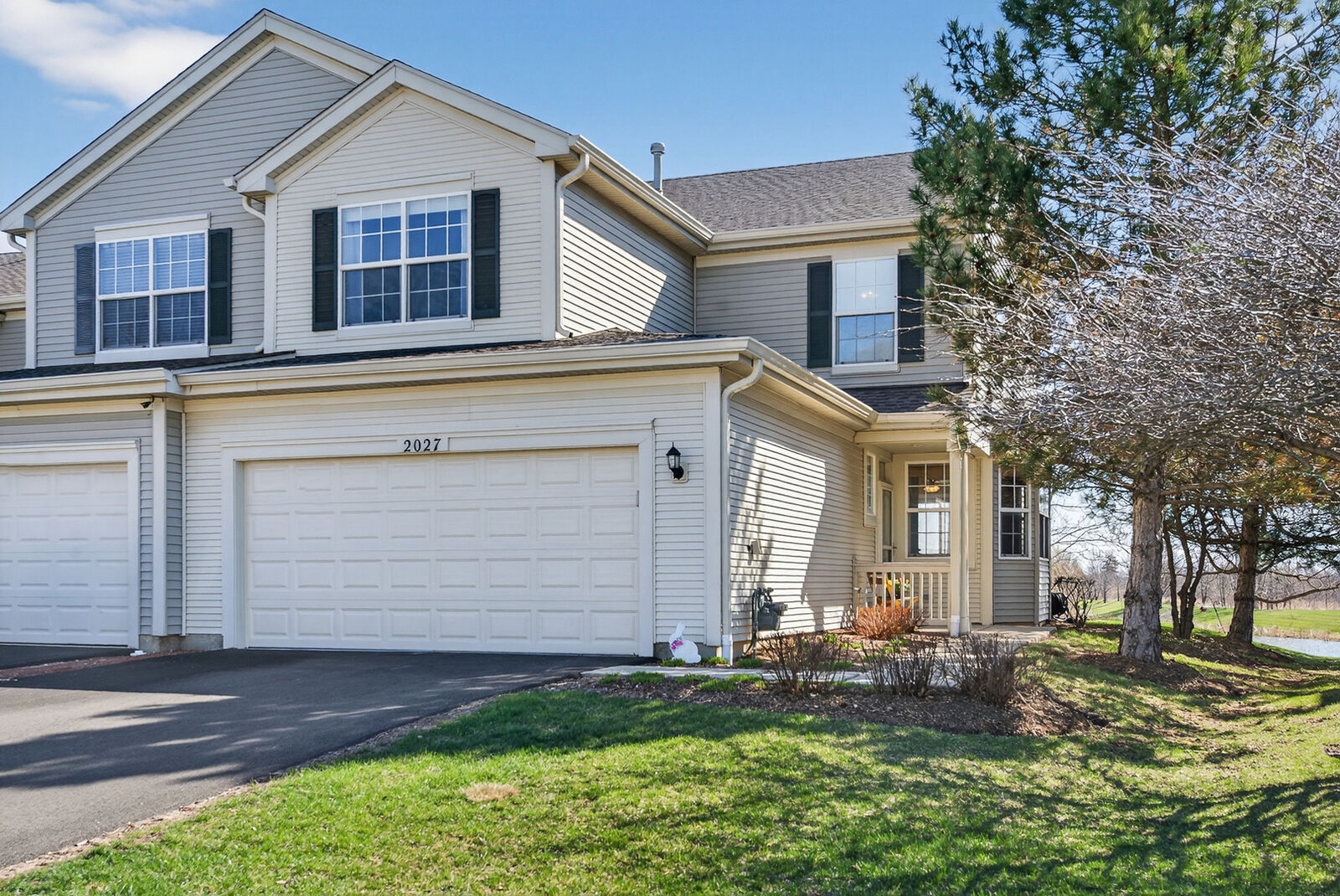 Property Photo:  2027 S Kristina Lane  IL 60073 