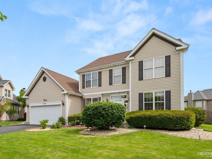 Property Photo: 1208 Amaranth Drive IL 60564