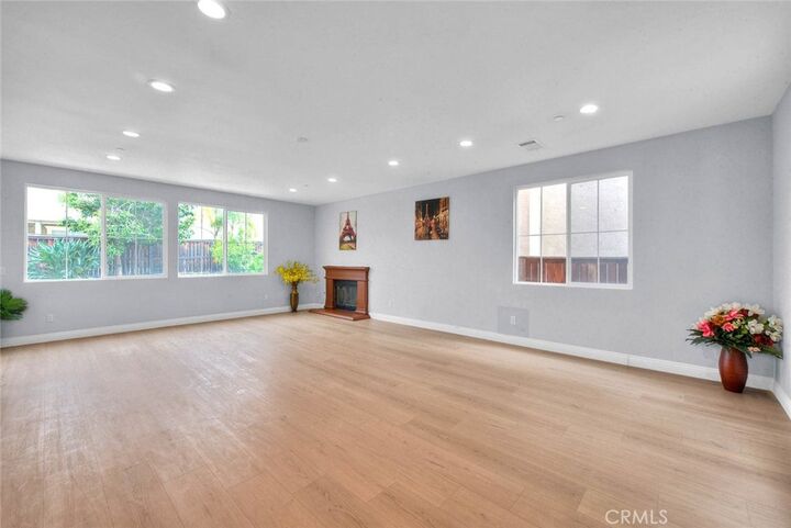 Property Photo:  10877 Cameron Court  CA 92883 