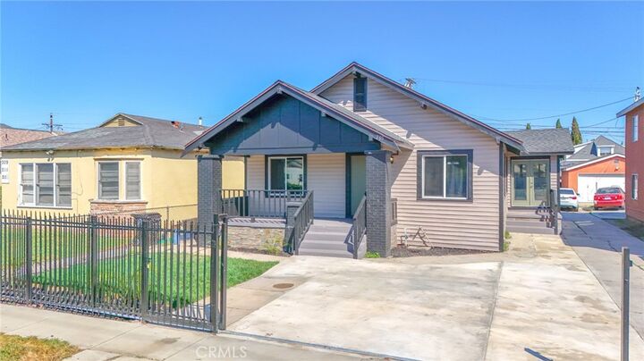 Property Photo:  205 W 98th  CA 90003 