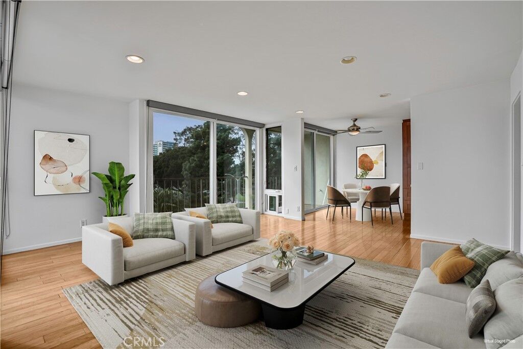 Property Photo:  2055 E Broadway 401  CA 90803 