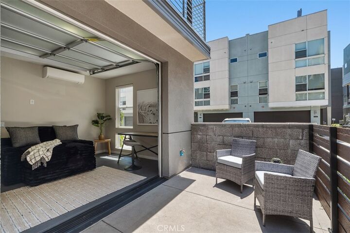 Property Photo:  1529 Greenwich Way  CA 92627 