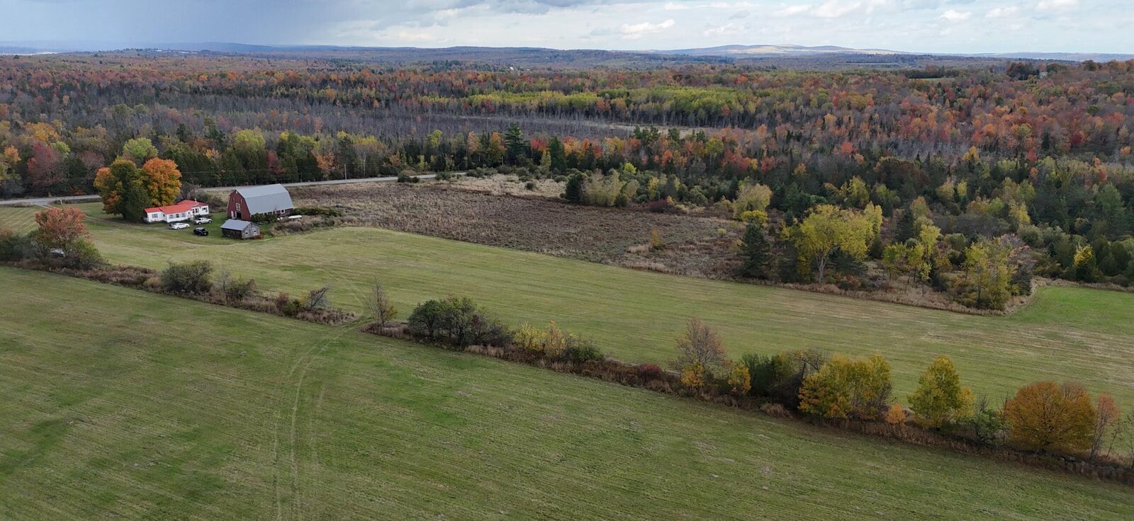 Property Photo: 422 W Ripley Road ME 04971