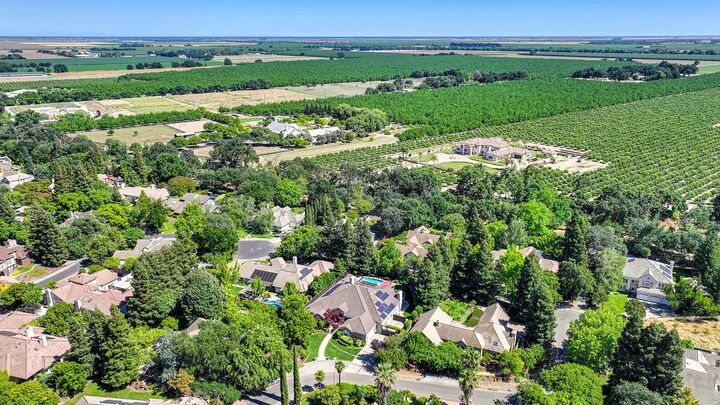 Property Photo:  2514 Regatta Court  CA 95618 