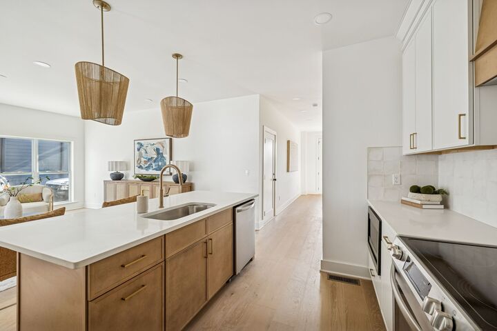 Property Photo:  4A Belle Forrest Ave  TN 37206 