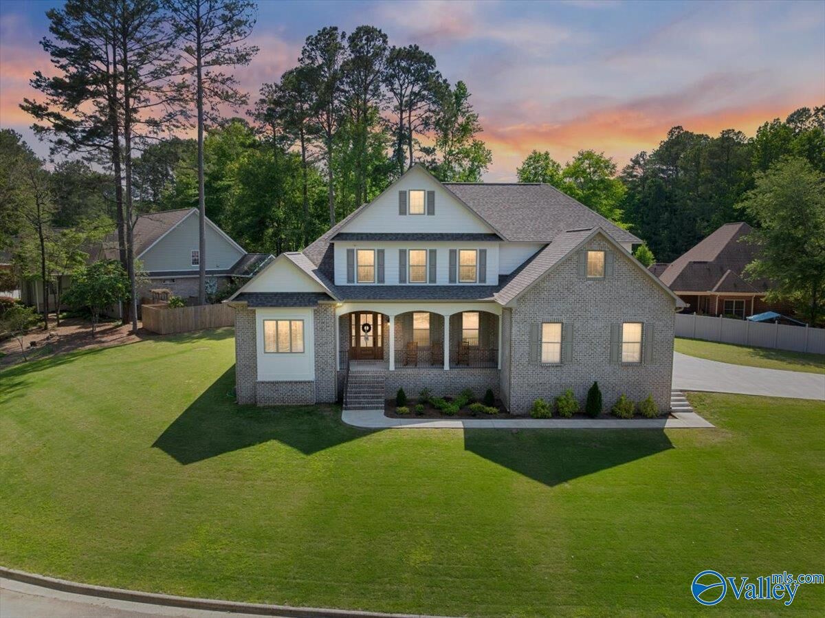 Property Photo: 2235 Lea Christine Circle NE AL 35016