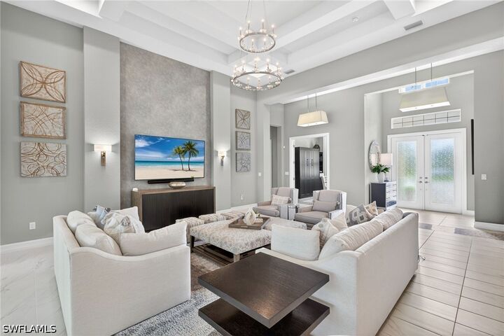 Property Photo:  14179 Charthouse Court  FL 34114 