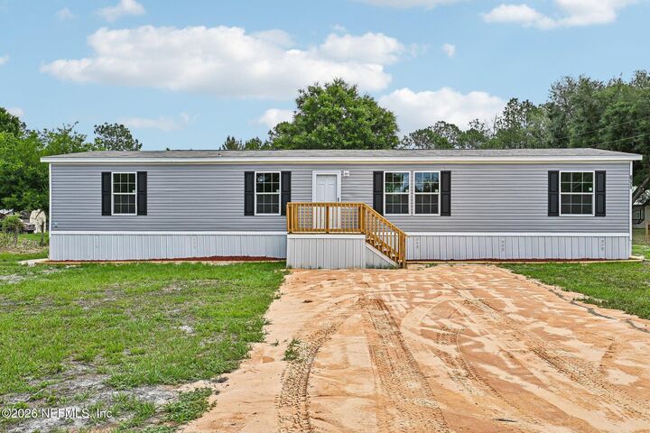 Property Photo:  6771 SW County Road 225  FL 32091 