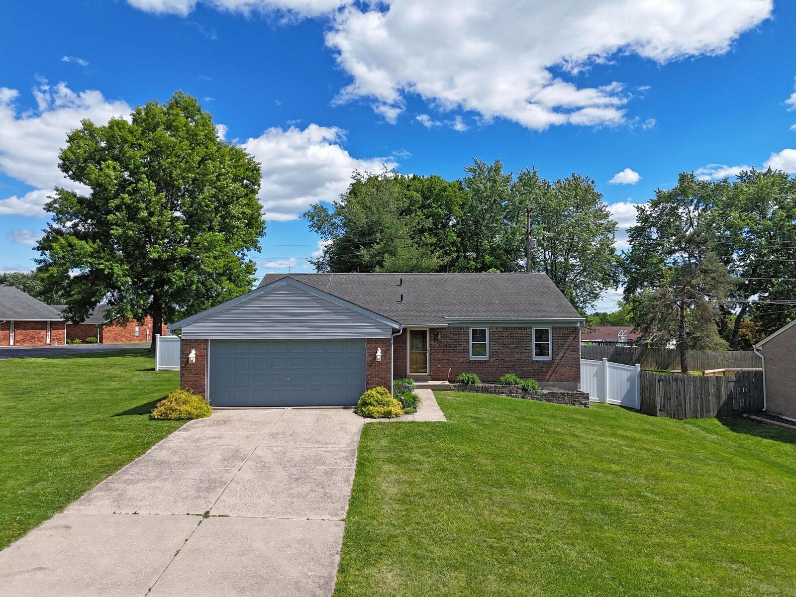 Property Photo: 1129 Cayton Road KY 41042