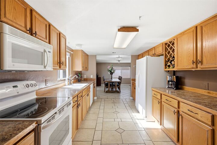 Property Photo: 565 S Johnson Street MT 59801