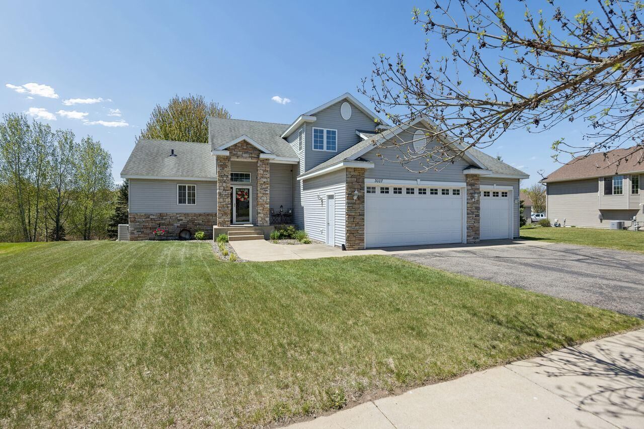 Property Photo:  3007 Crescent Ridge Trail  MN 56301 