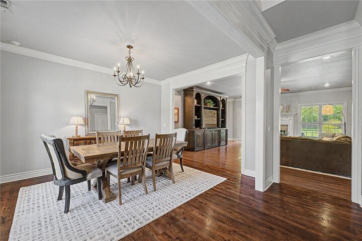 Property Photo:  985 Aylesbury Lane  AR 72718 