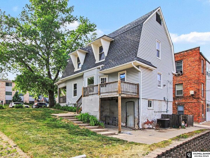Property Photo:  123 N 31 Avenue  NE 68131 