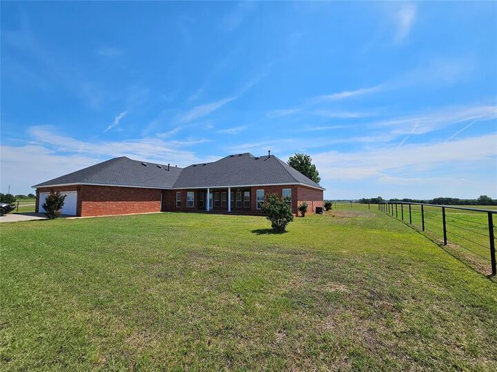 Property Photo: 26697 State Highway 74 OK 73093