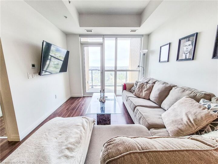 Property Photo:  108 Garment Street 2107  ON N2G 3B2 