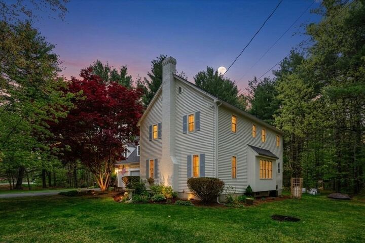 Property Photo:  6 New Pond Road  MA 01450 