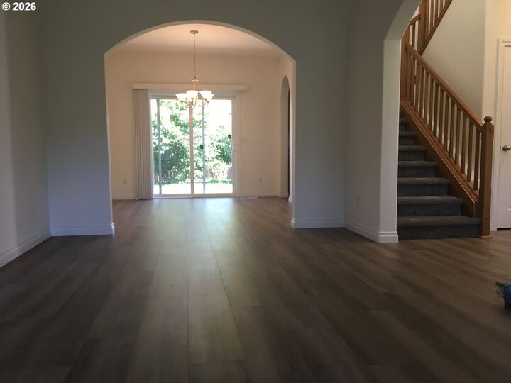 Property Photo:  8615 NE 33rd St  WA 98662 